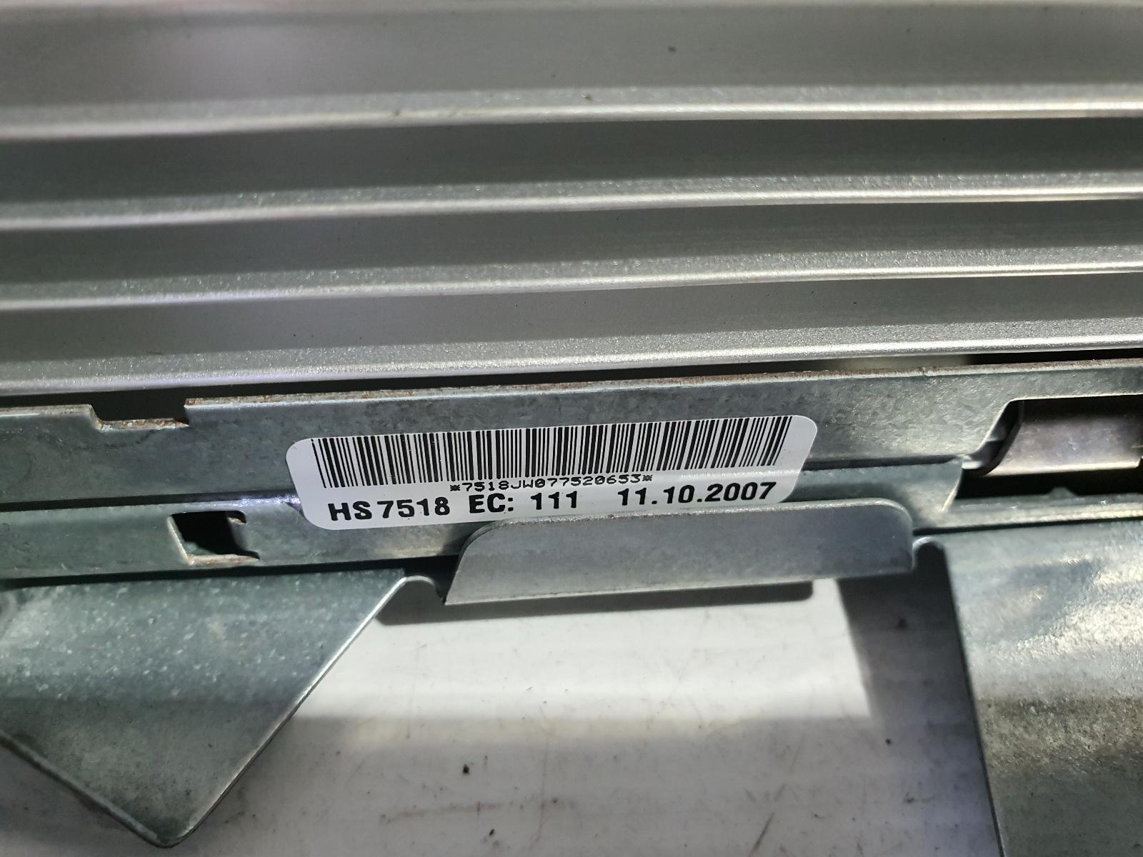 View Auto part Misc Switch/Relay Mini Cooper 2008