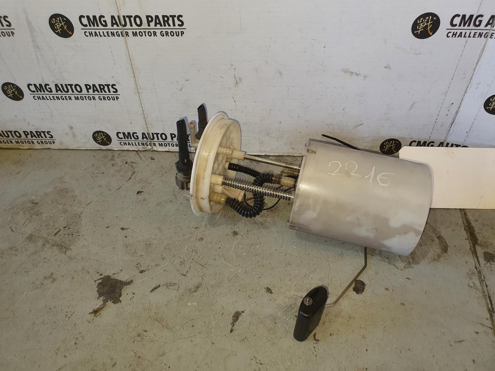 View Auto part Fuel Pump Hyundai Iload/imax 2015