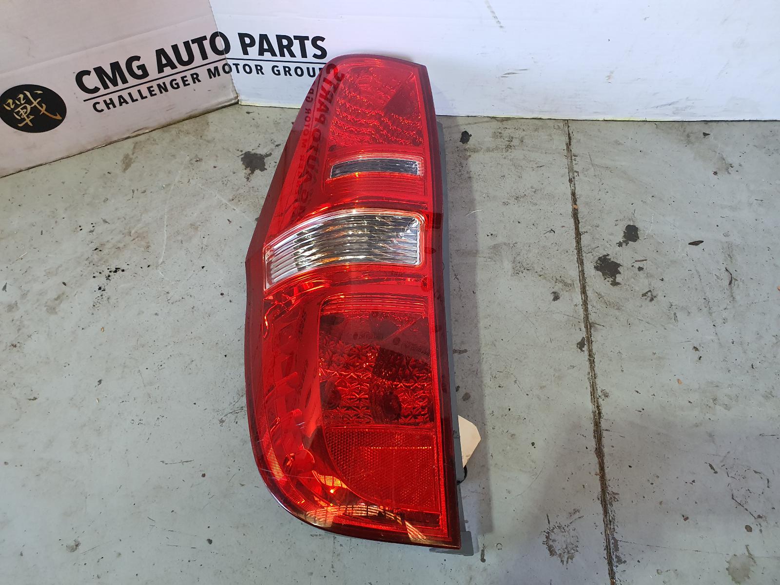 View Auto part Left Taillight Hyundai Iload/imax 2015