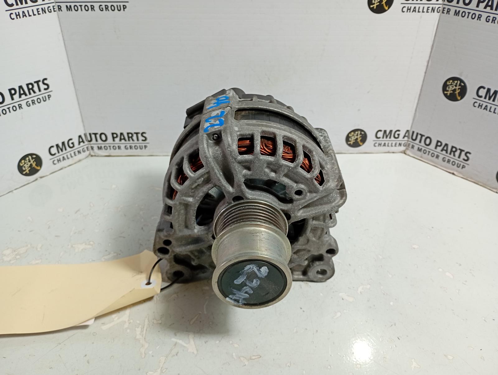2022 Volkswagen Golf Alternator View Auto part Alternator Volkswagen Golf 2022