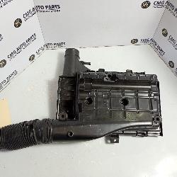 View Auto part Air Cleaner/Box Volkswagen Golf 2022