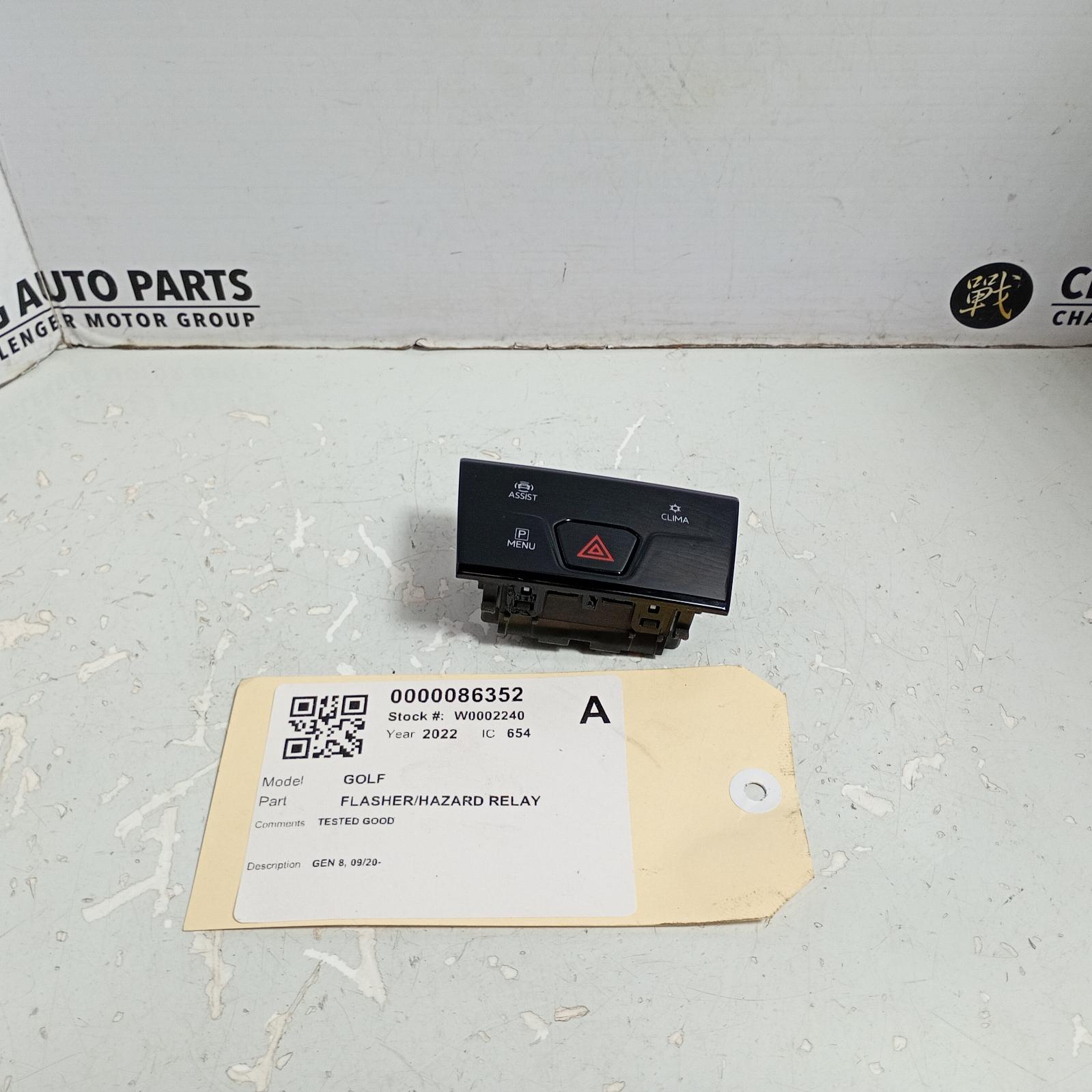 View Auto part Flasher/Hazard Relay Volkswagen Golf 2022