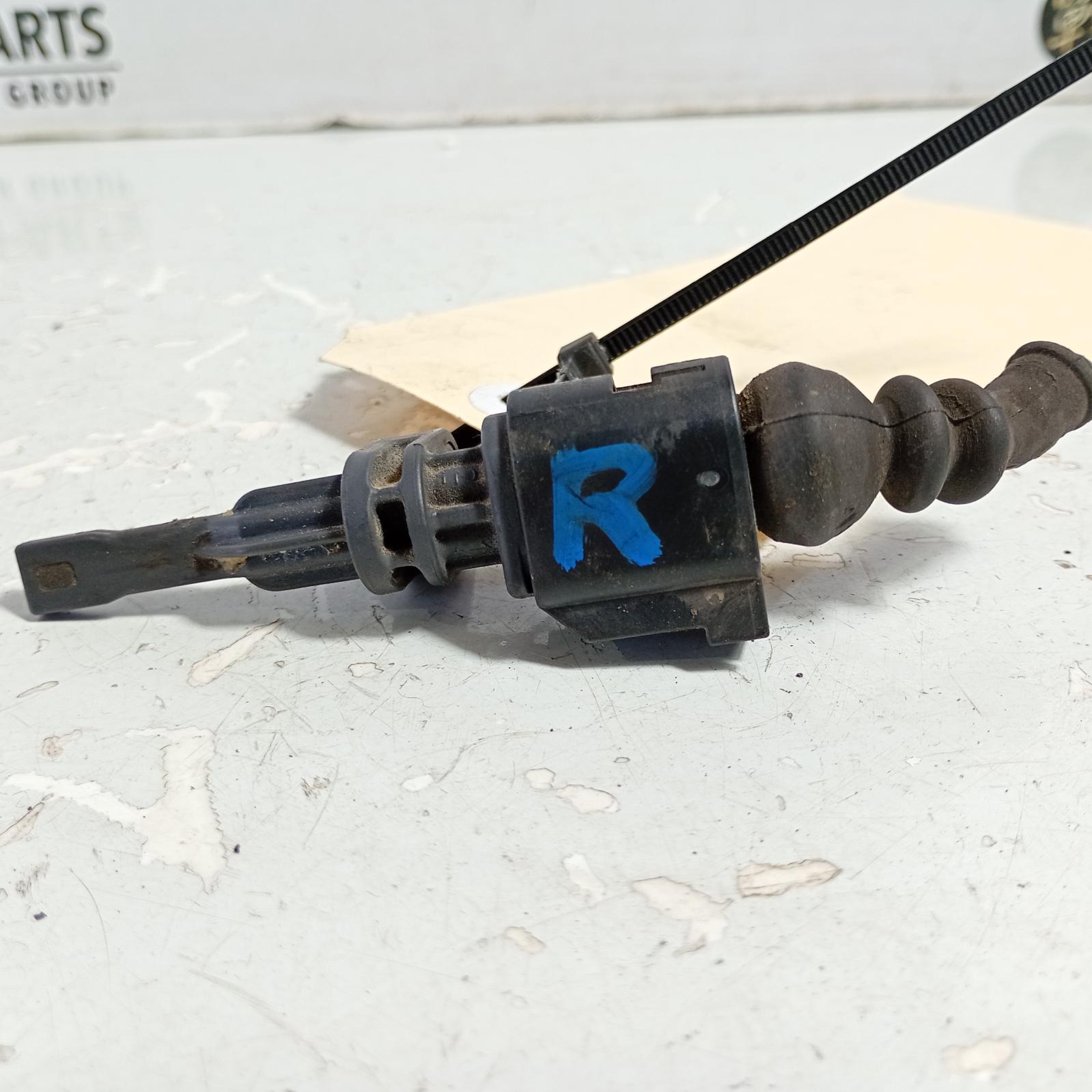 View Auto part Abs Sensor Volkswagen Golf 2022