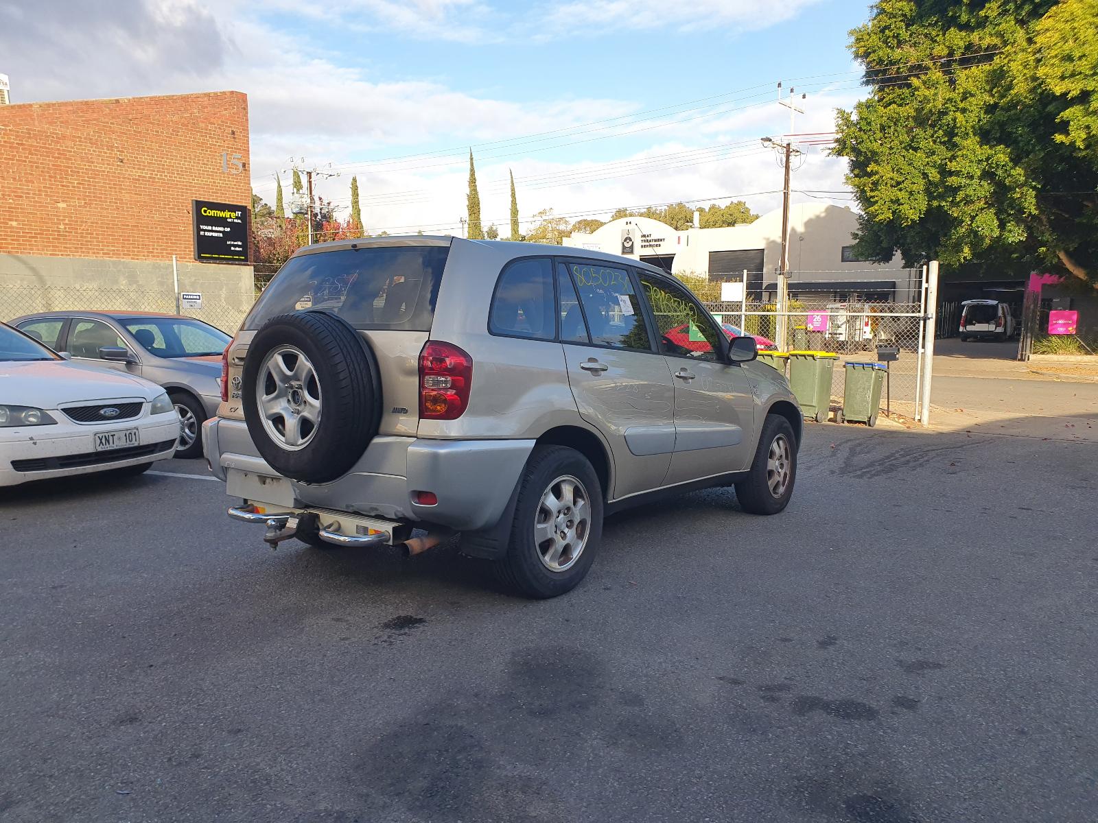 Rear Bumper Rav4 Toyota 2005