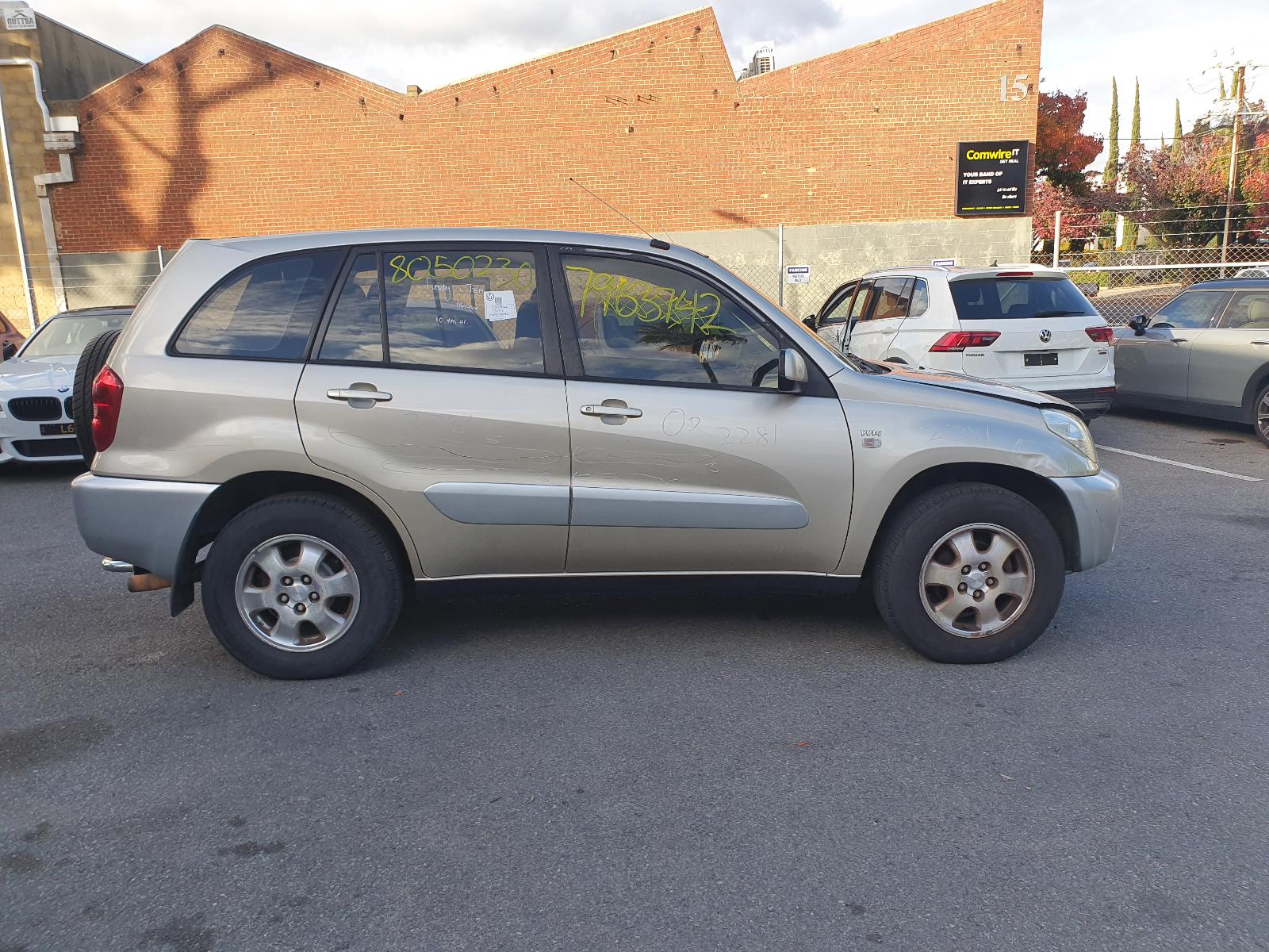 Rear Bumper Rav4 Toyota 2005