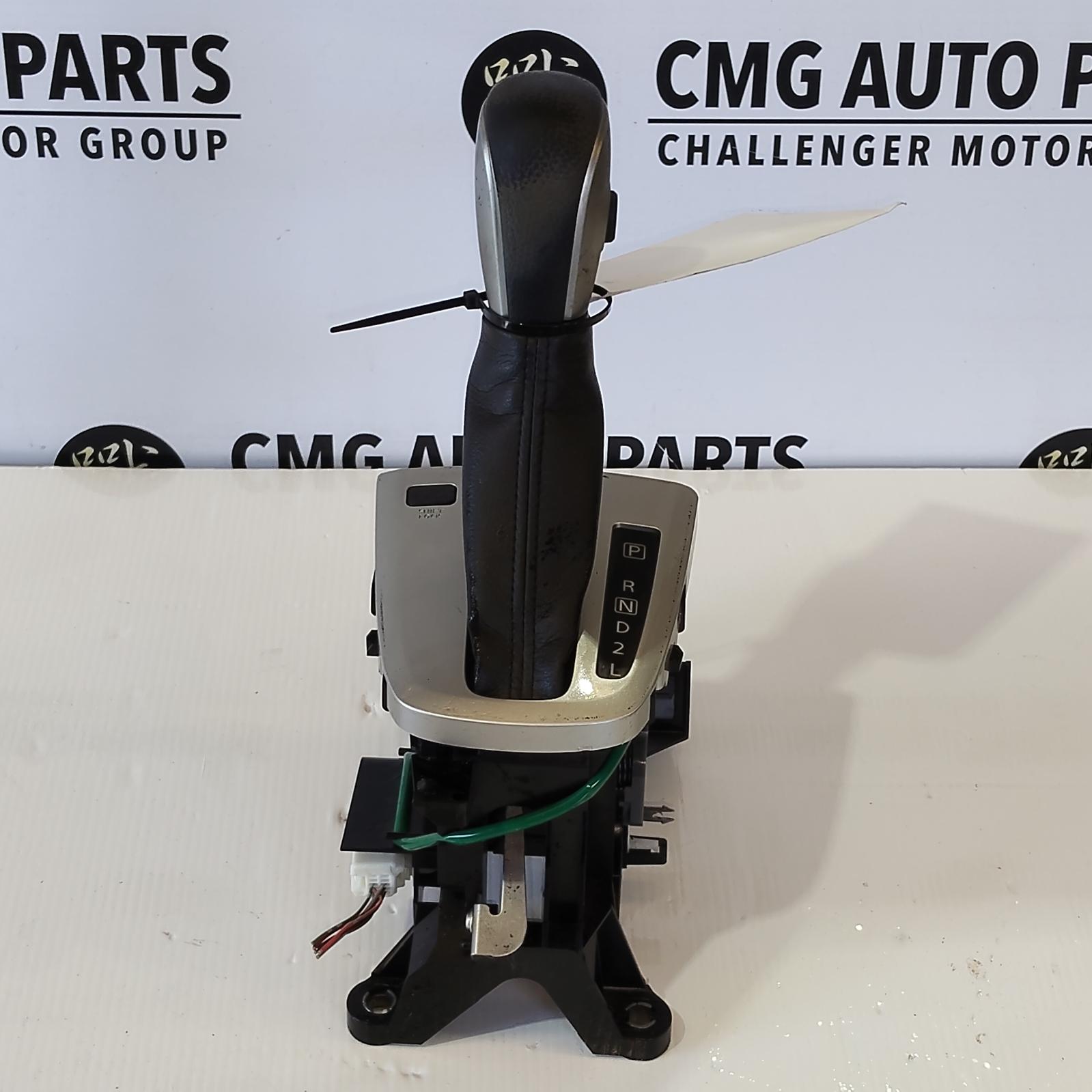 View Auto part Gear Stick/Shifter Suzuki Swift 2012