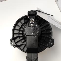 View Auto part Heater Fan Motor Suzuki Swift 2012