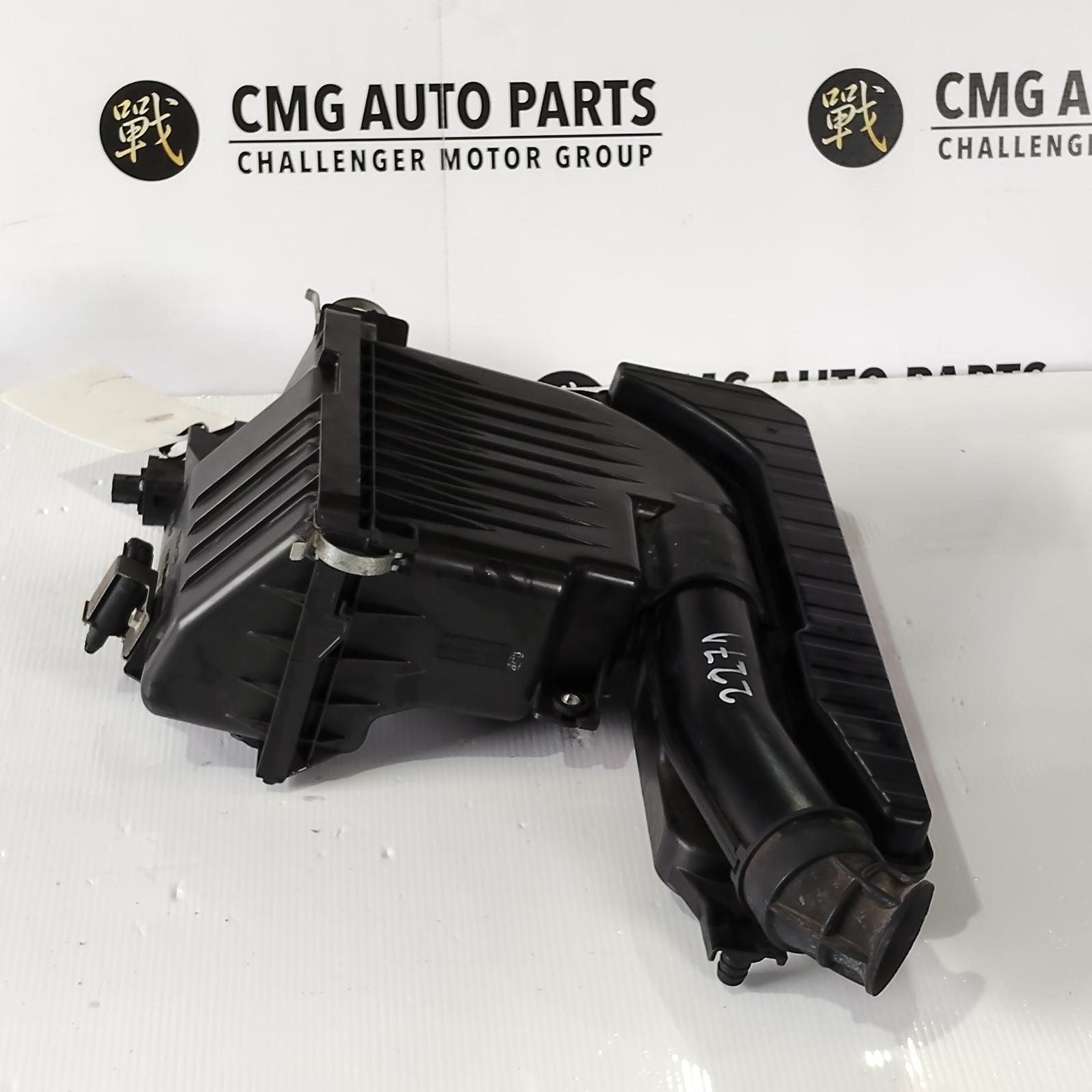 View Auto part Air Cleaner/Box Suzuki Swift 2012