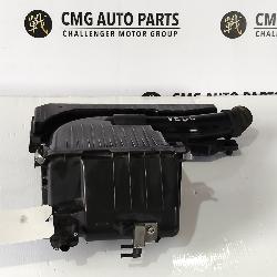 View Auto part Air Cleaner/Box Suzuki Swift 2012
