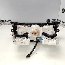 View Auto part Heater/Ac Controls Suzuki Swift 2012