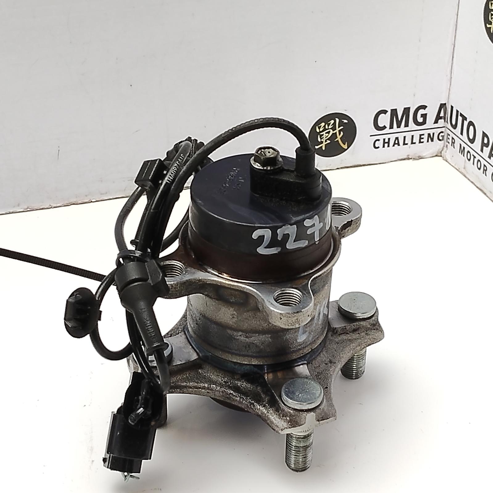 View Auto part Left Rear Hub Assembly Suzuki Swift 2012