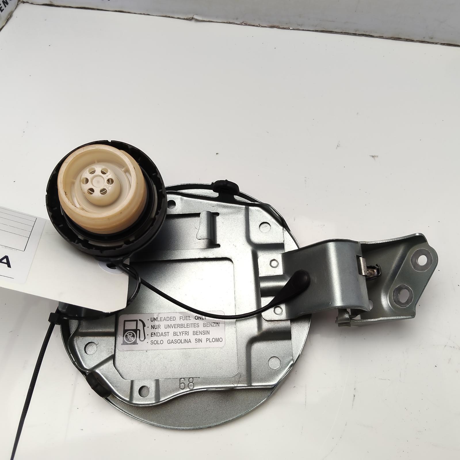 2012 Suzuki Swift Fuel Door / Filler View Auto part Fuel Door / Filler Suzuki Swift 2012