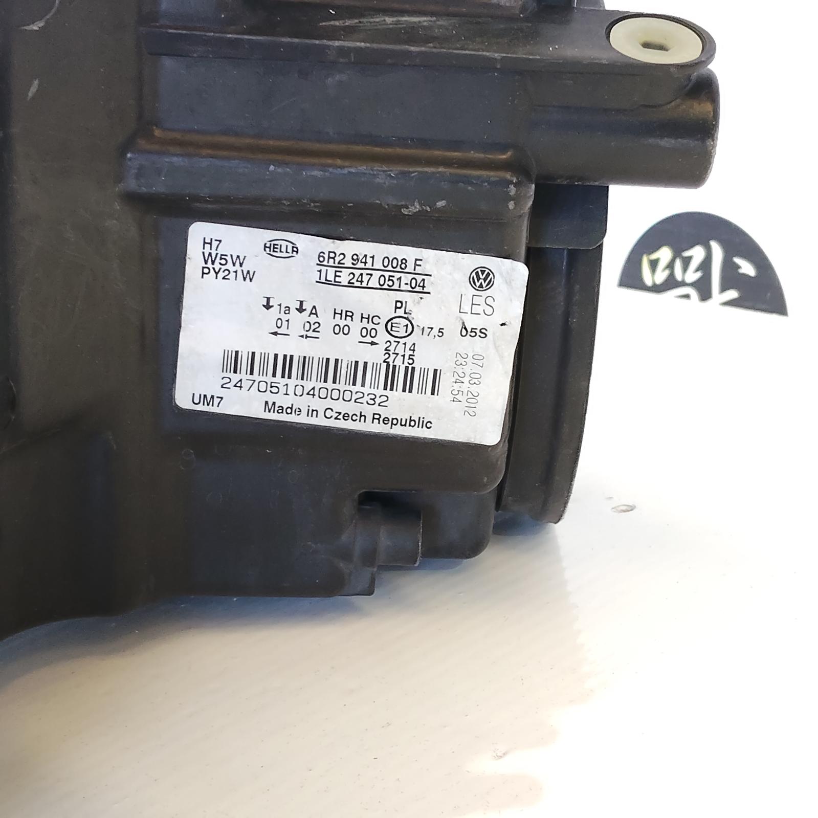 2012 Volkswagen Polo Right Headlamp View Auto part Right Headlamp Volkswagen Polo 2012