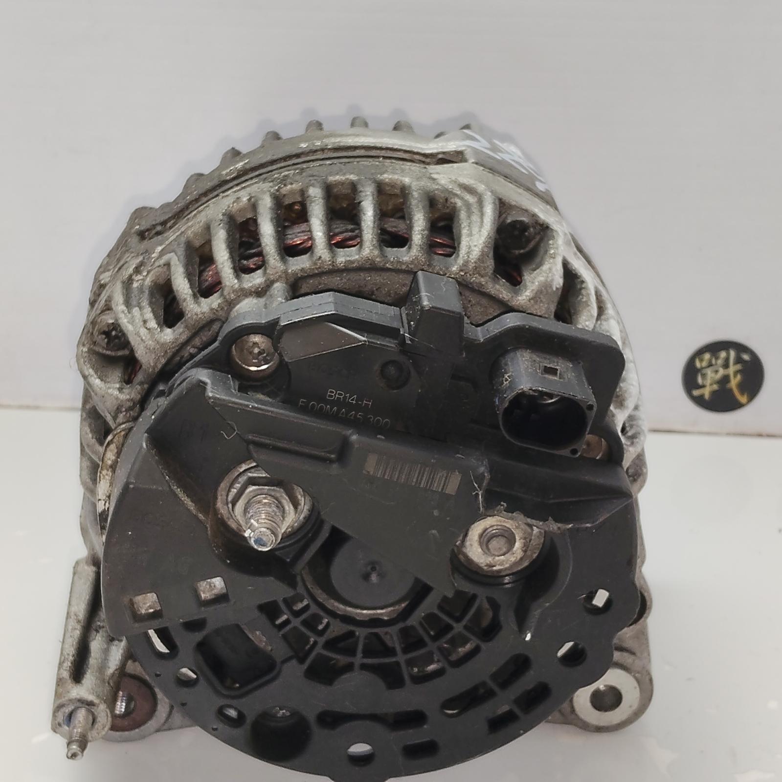 2012 Volkswagen Polo Alternator View Auto part Alternator Volkswagen Polo 2012