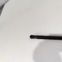 View Auto part Bonnet Hinge/Strut Volkswagen Golf 2010