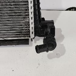 View Auto part Radiator Volkswagen Golf 2022