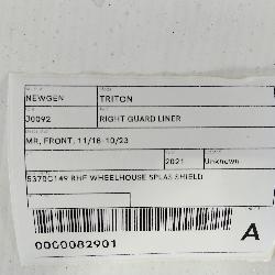 View Auto part Right Guard Liner Mitsubishi Triton 2021