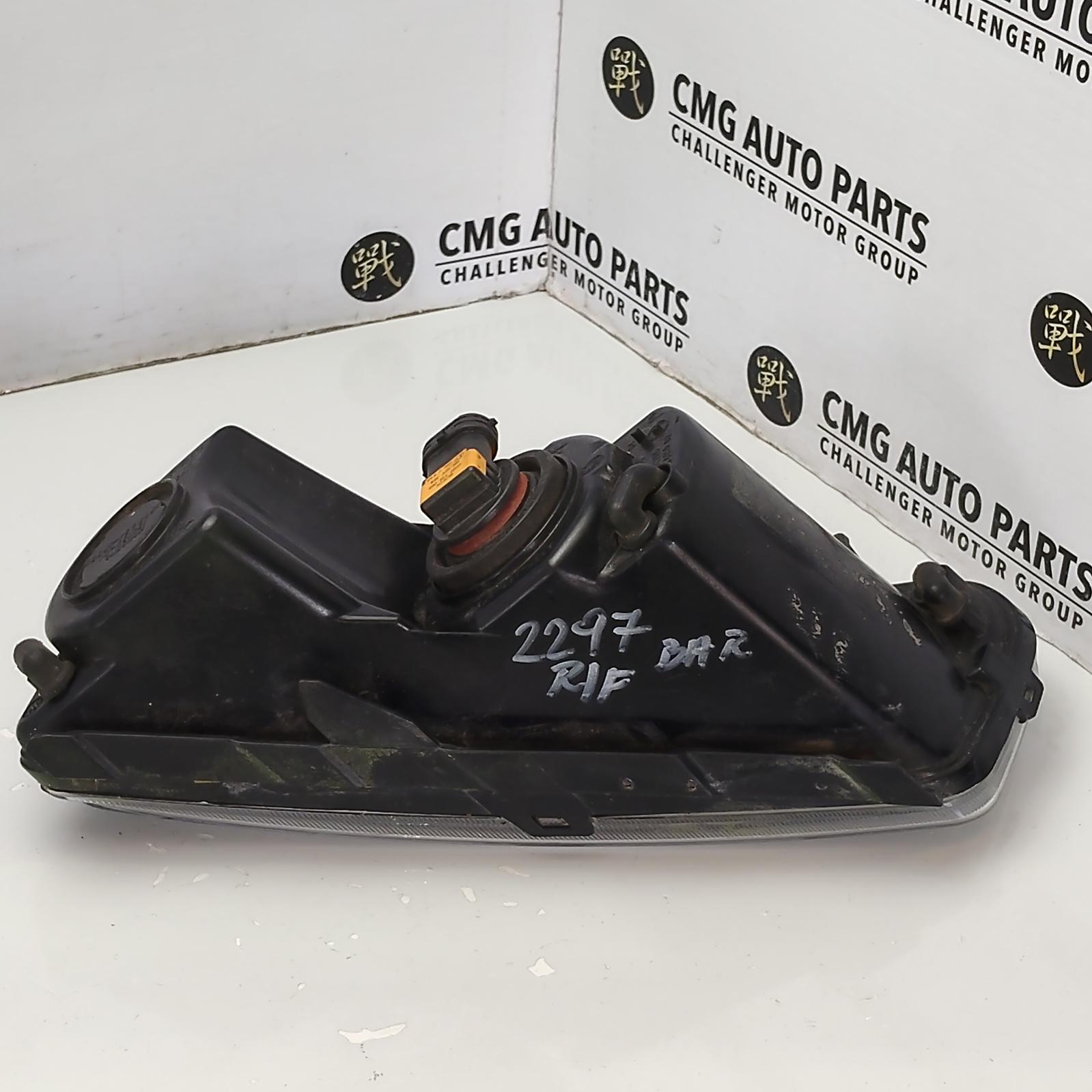 2012 Volkswagen Polo Right Indicator/Fog/Side View Auto part Right Indicator/Fog/Side Volkswagen Polo 2012
