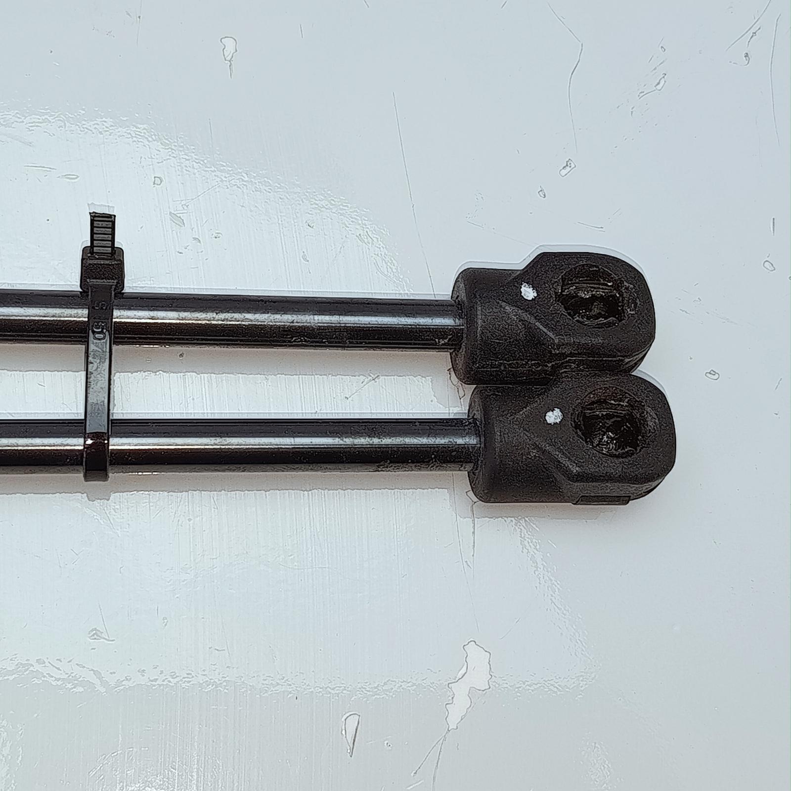 View Auto part Bonnet Hinge/Strut Chery Omoda 5 2023