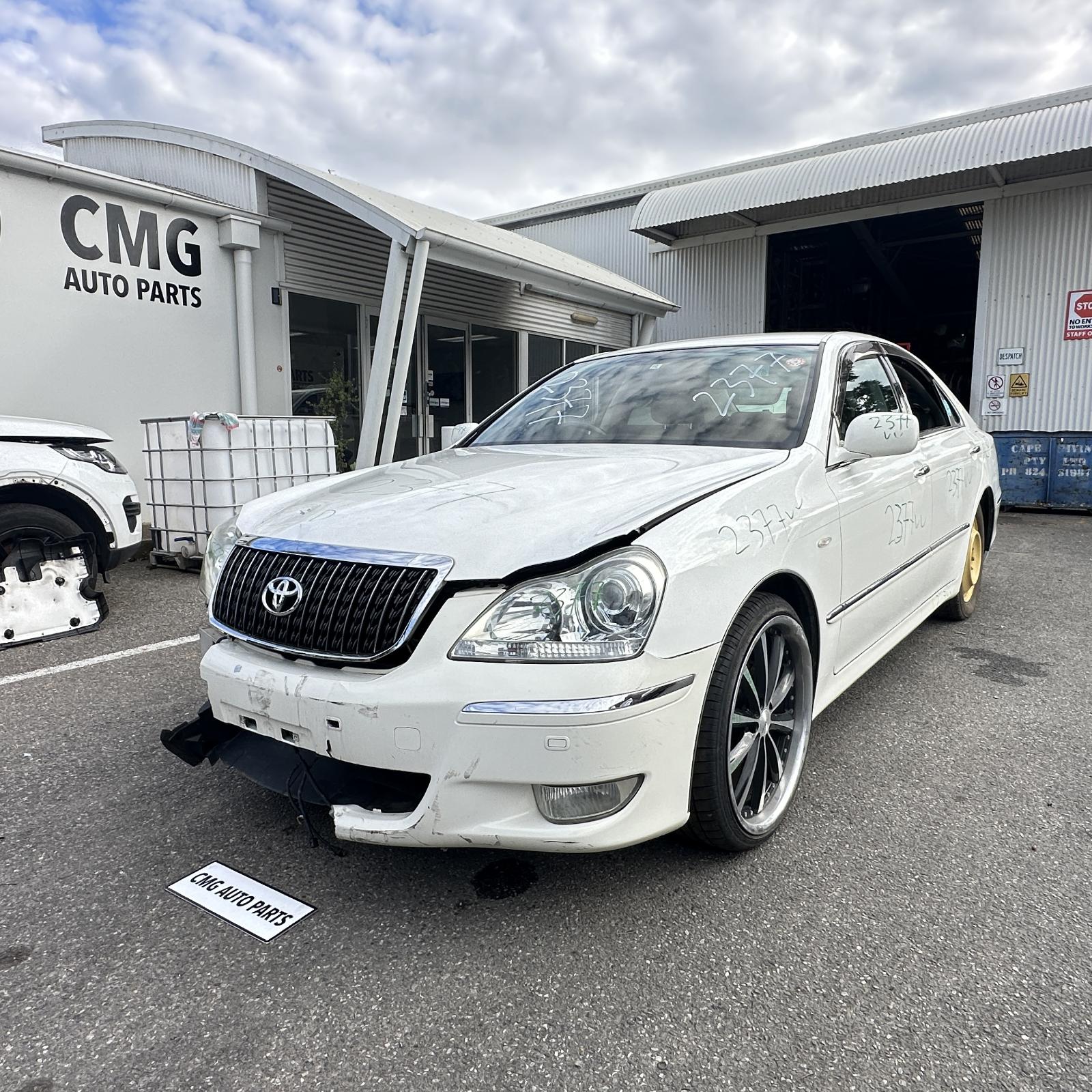 2006 Toyota Crown Rear Bumper View Auto part Rear Bumper Toyota Crown 2006