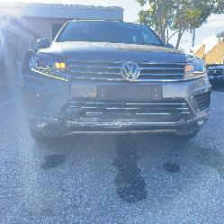 View Auto part Owners Handbook Volkswagen Touareg 2016