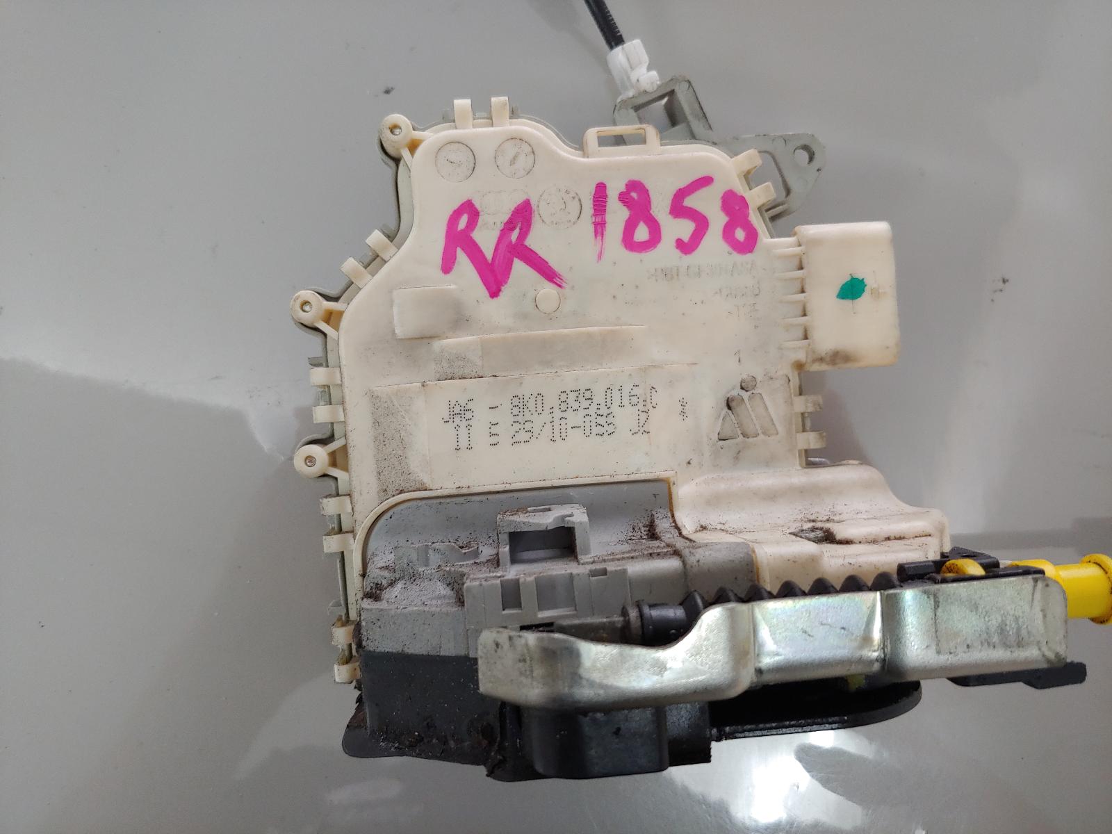 2010 Audi A4 Door/Boot/Gate Lock View Auto part Door/Boot/Gate Lock Audi A4 2010