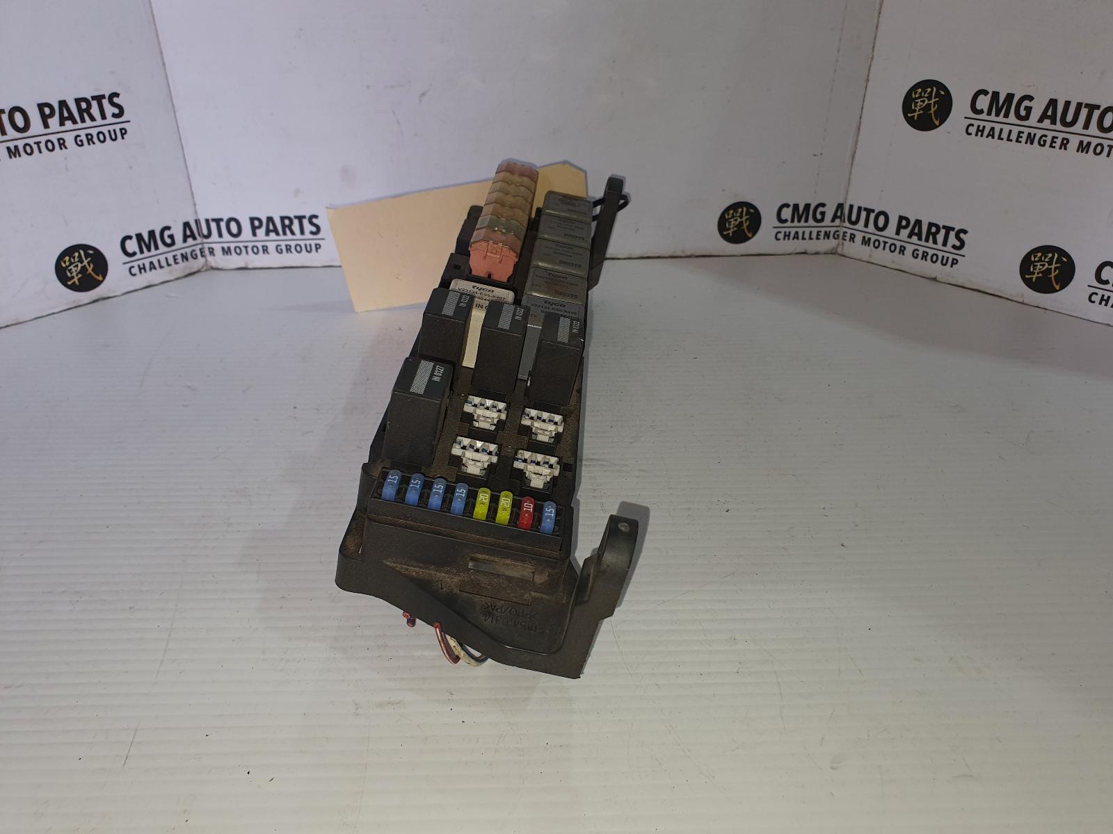 Fuse Box Commodore Holden 2003