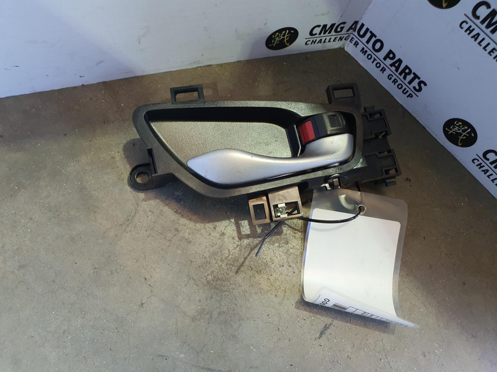 View Auto part Door Handle Honda Civic 2019