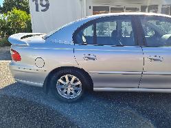 View Auto part Right Front Hub Assembly Holden Commodore 2001