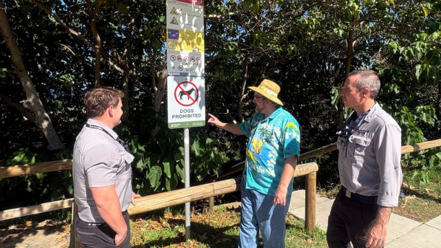 Signs to help dog owners