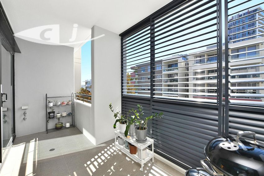 52/2 Nina Gray Avenue