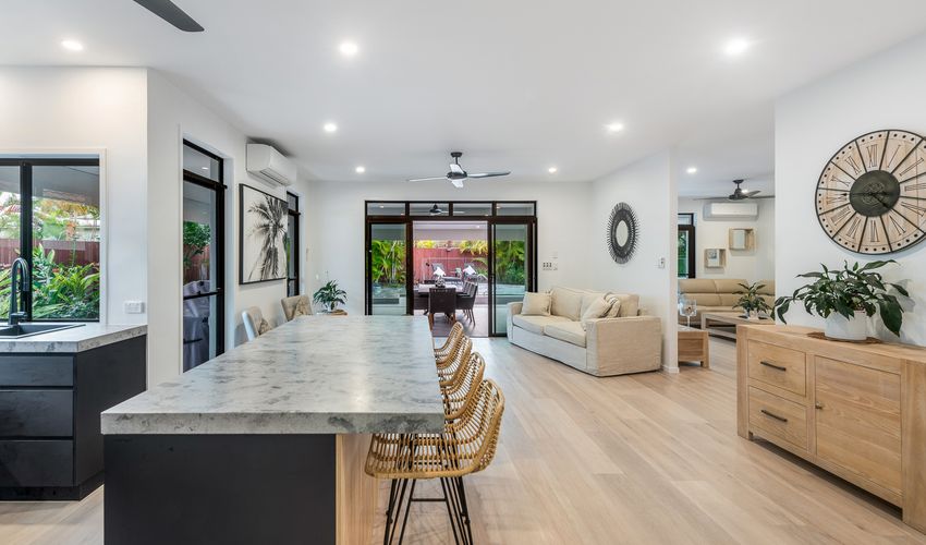 17 Headland Drive