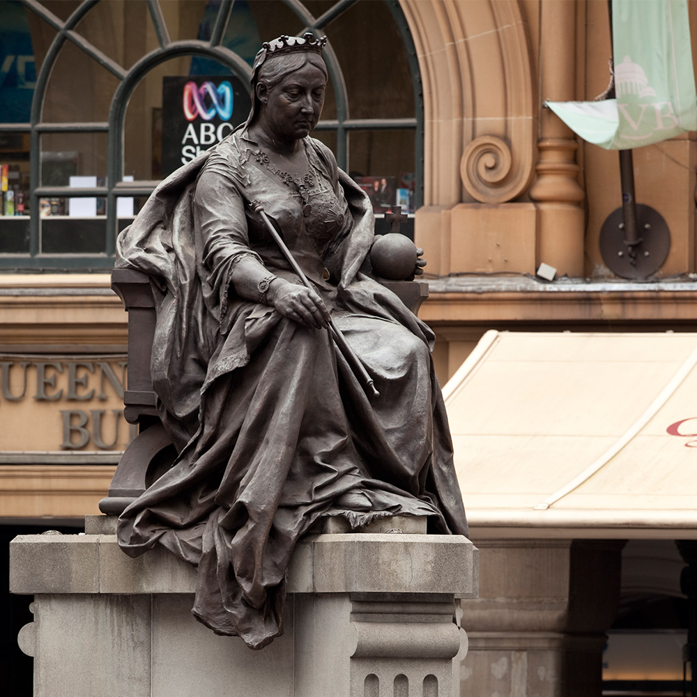 Queen Victoria Statue