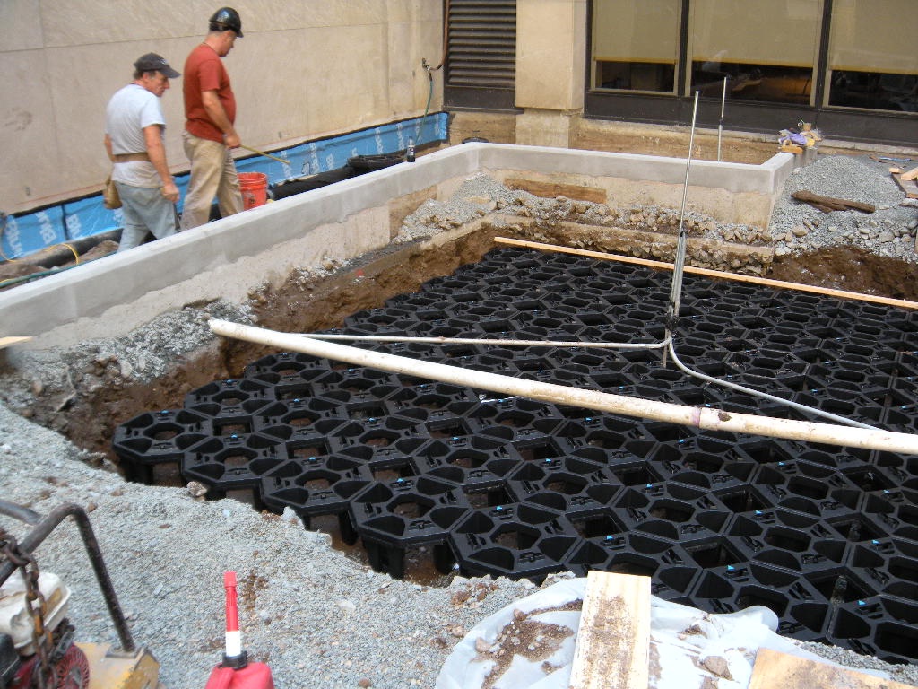 Soil Cells in New York Citygreen Systems Project ODS