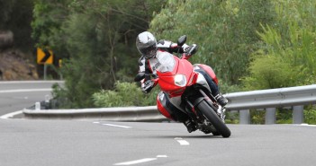 MV Agusta Turismo Veloce Lusso review ARR137_MV LUSSO_OPENER