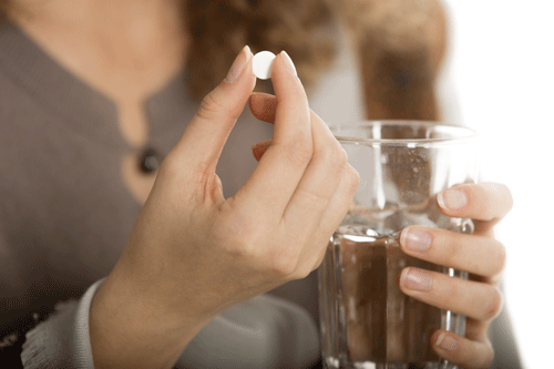 pill_hands_wellbeing