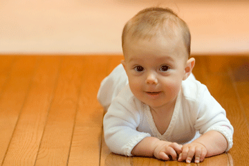 baby_crawling_home