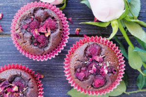 Chocolate and Coconut Raspberry Cakes Recipe