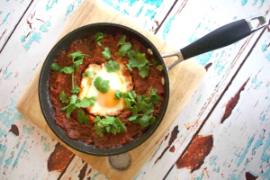 Baked Eggs in Spicy Sausage & Tomatoes Recipe