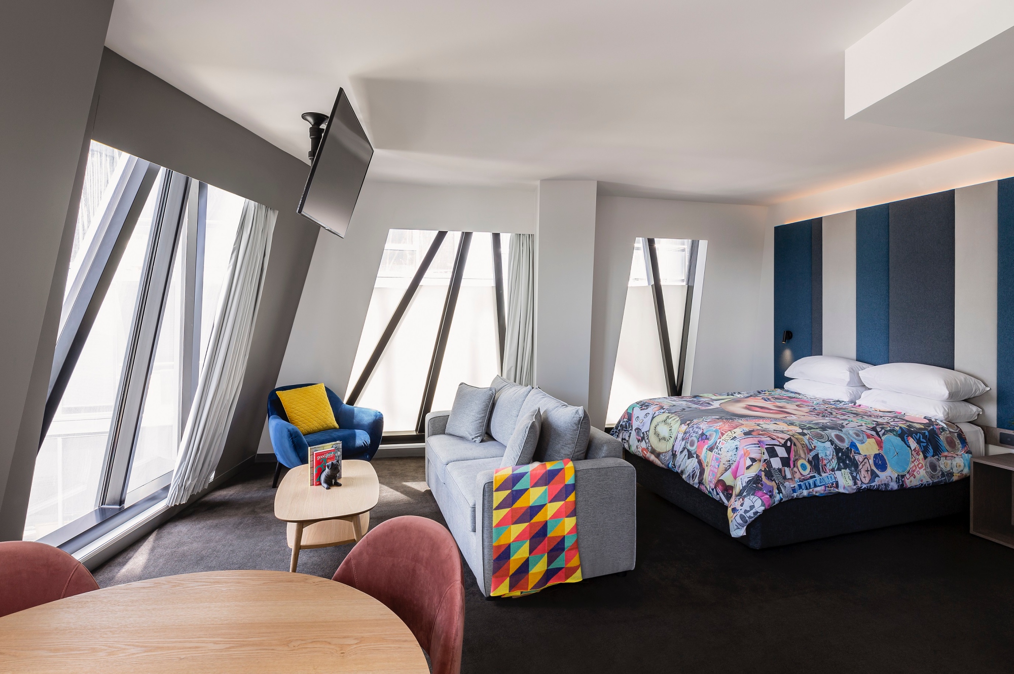 Ink Hotel Melbourne Southbank room Wayfarer
