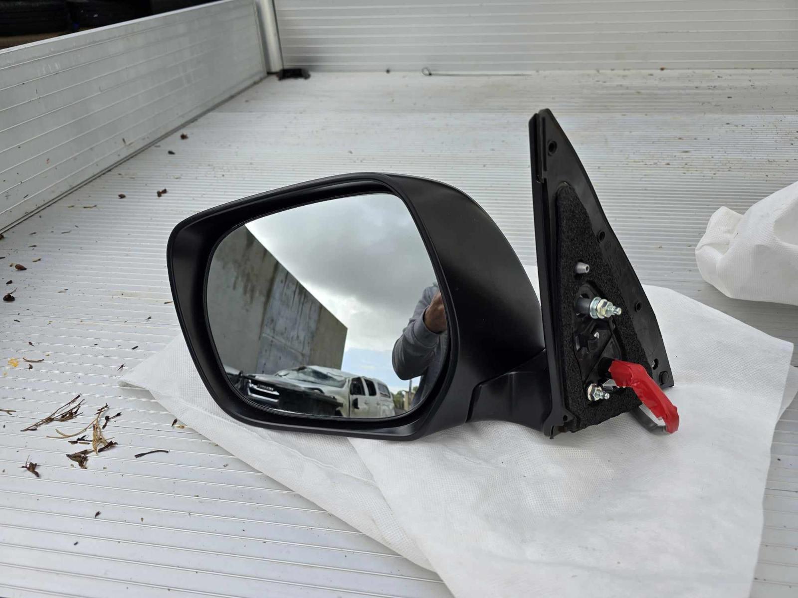 View Auto part Left Door Mirror Toyota Prado 2011