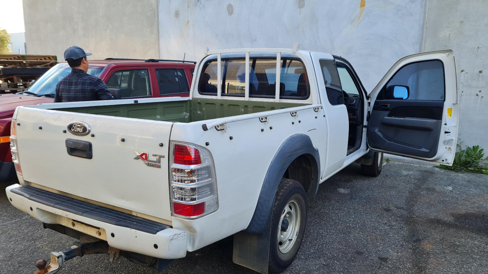 2010 Ford Ranger Instrument Cluster View Auto part Instrument Cluster Ford Ranger 2010