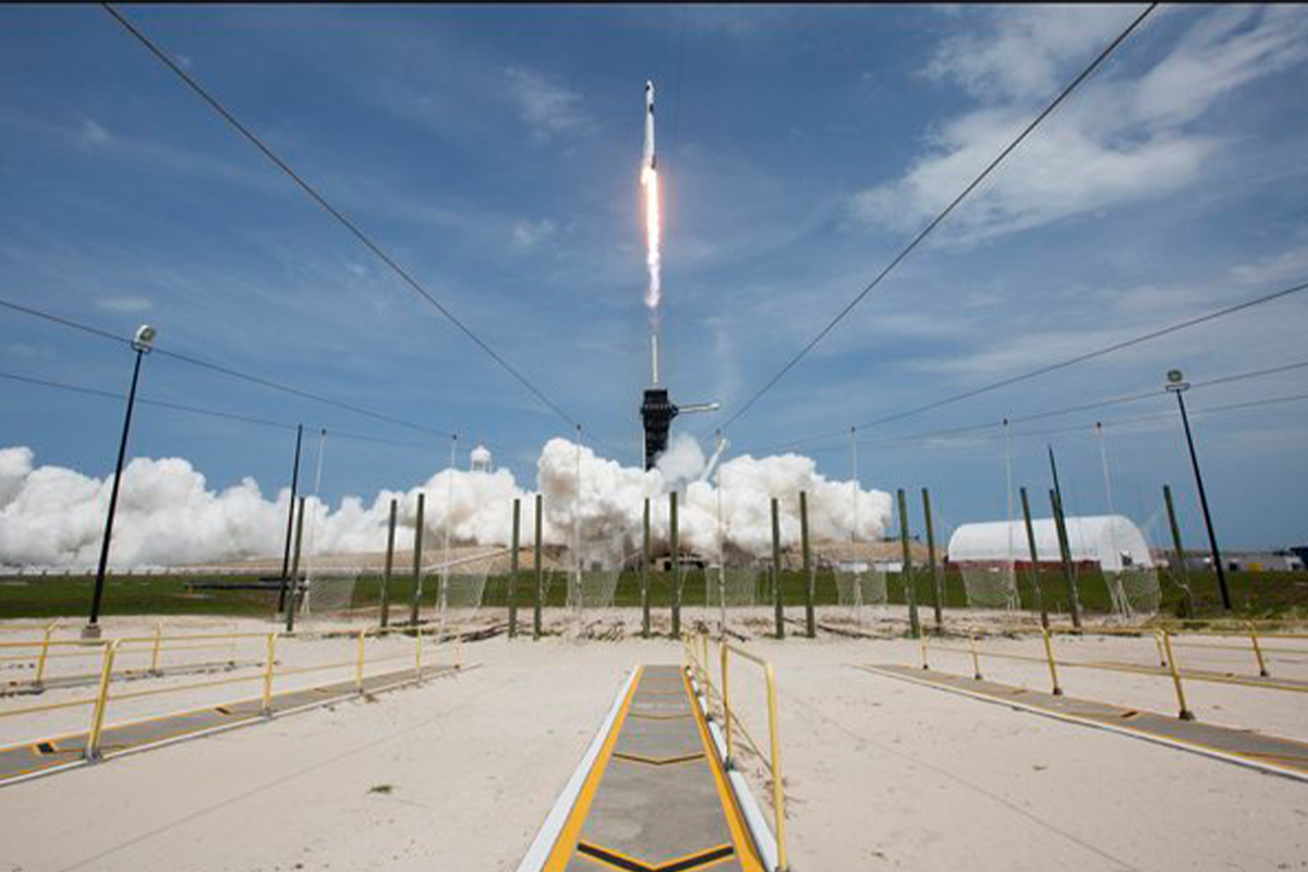 Trump calls launch of the NASA/SpaceX rocket a 'beautiful sight' Trump calls launch of the NASA/SpaceX rocket a 'beautiful sight'