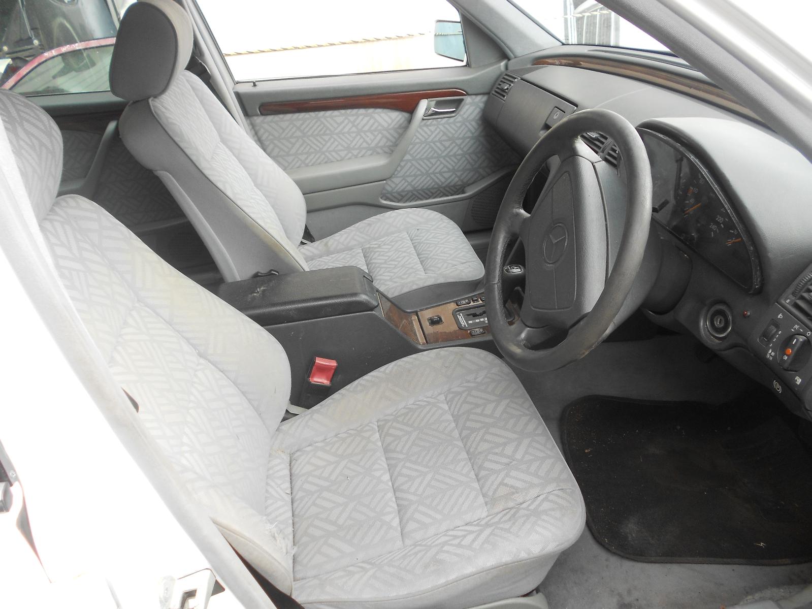 View Auto part Steering Box/Rack Mercedes C Class 1995