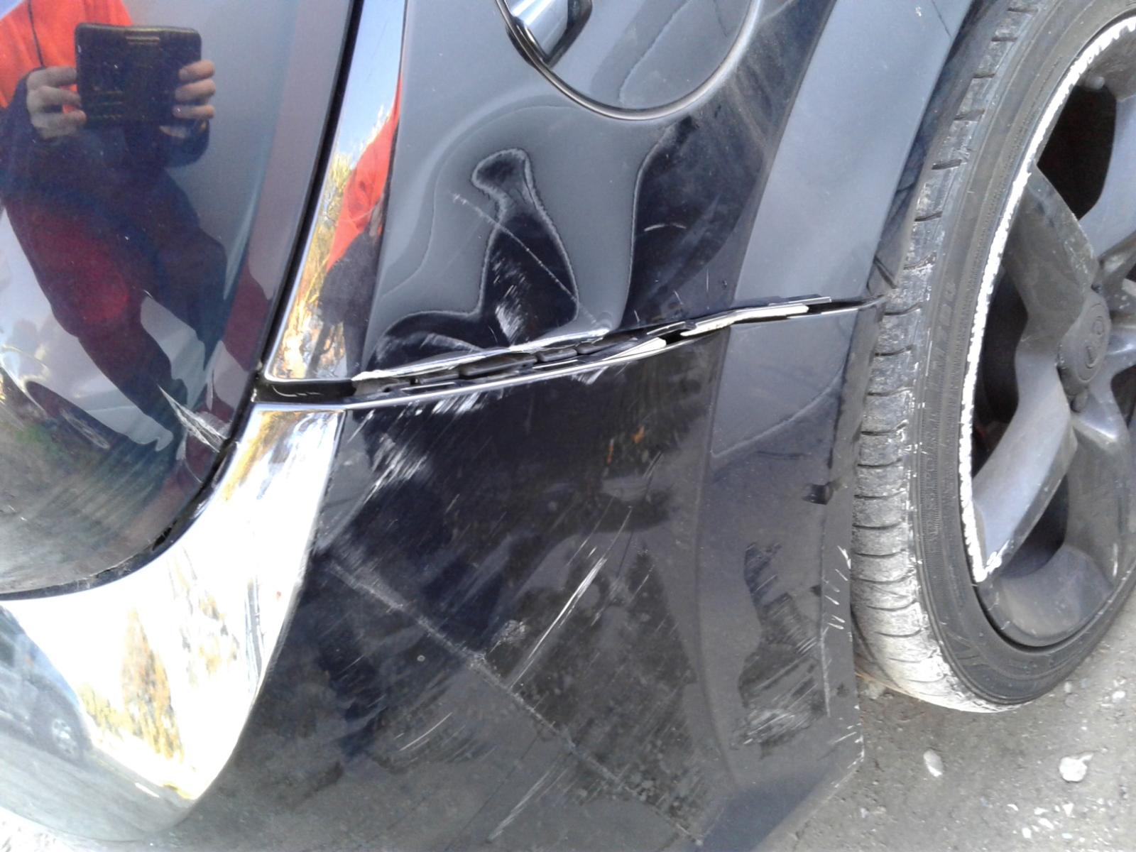 2008 Holden Astra Grille View Auto part Grille Holden Astra 2008