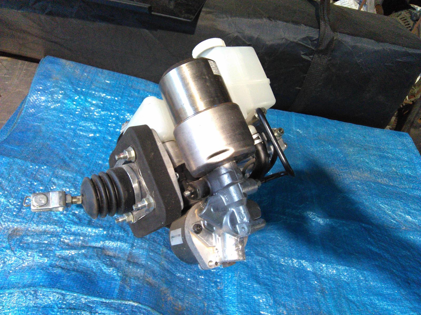 View Auto part Abs Booster Assembly Mitsubishi Pajero 2015