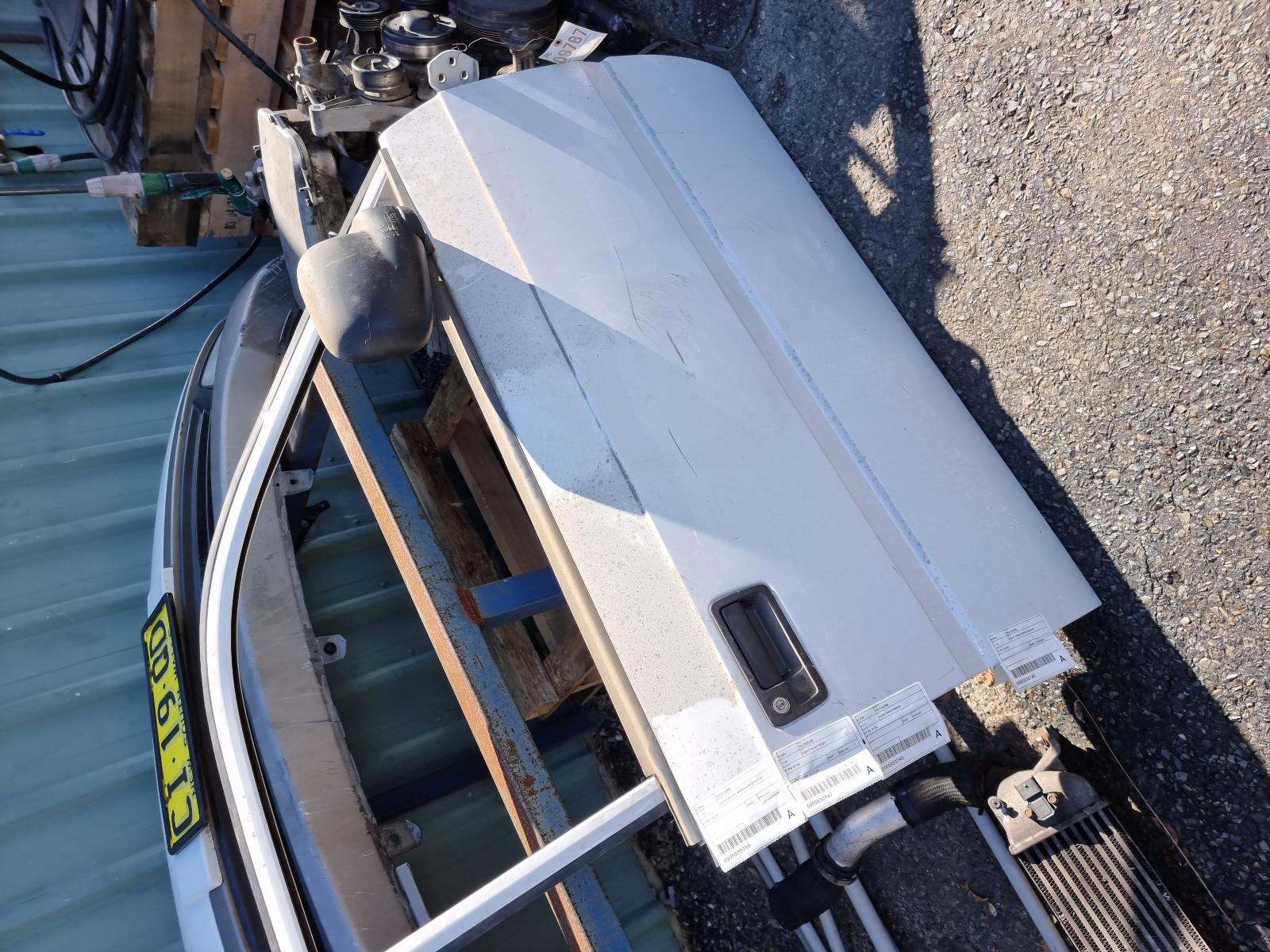 View Auto part Right Front Door Tata Telcoline 2005