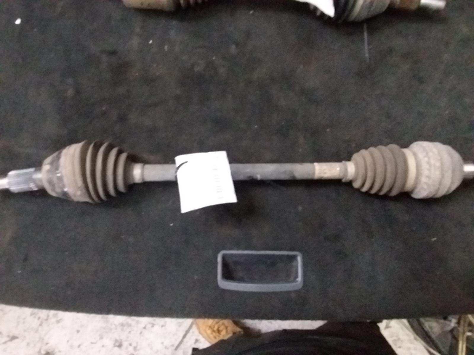 View Auto part Left Driveshaft Holden Captiva 2010