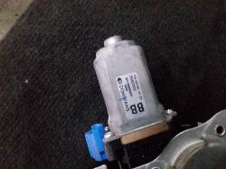 View Auto part Right Front Window Reg/Motor Holden Captiva 2010