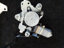 View Auto part Right Rear Wnd Reg/Motor Holden Captiva 2010